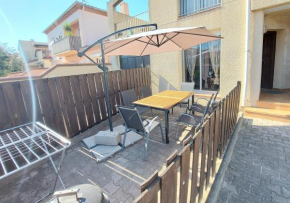soleil catalan ok chéques vacances animaux rdc terrasse privative 150m mer 4pers wifi parking